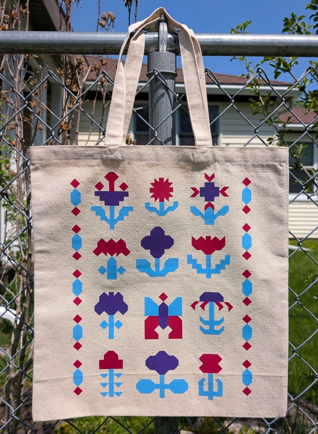 Flower Grid Tote